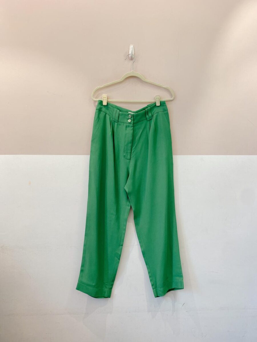 Calça verde crepe BY NV 42