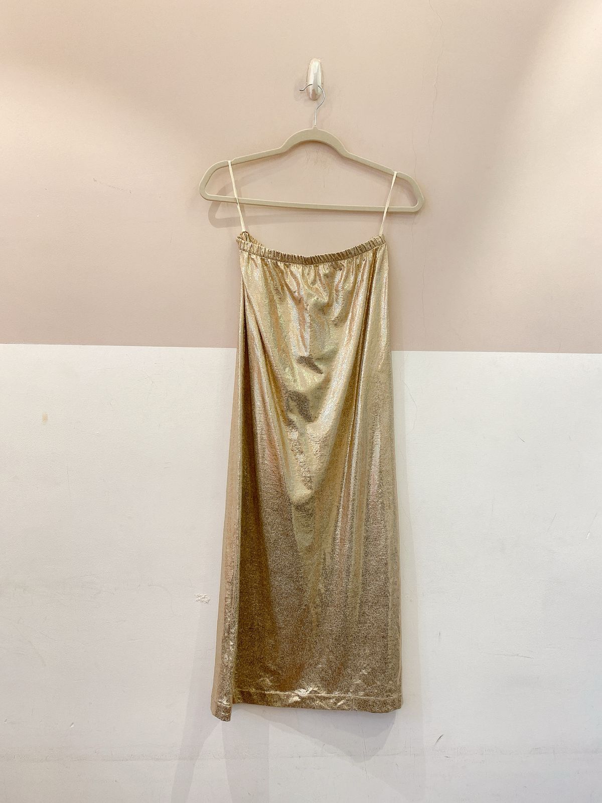 Vestido midi metalizado rosê Caché 36 - Imagem 2