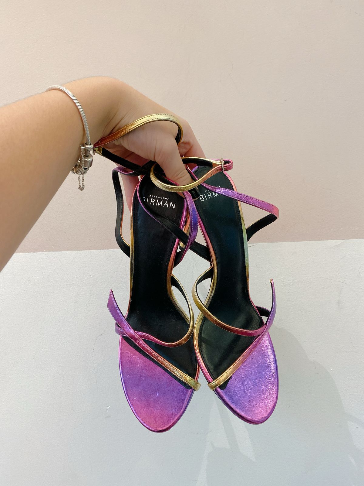 Sandália salto metalizada Alexandre Birman 36 - Imagem 2