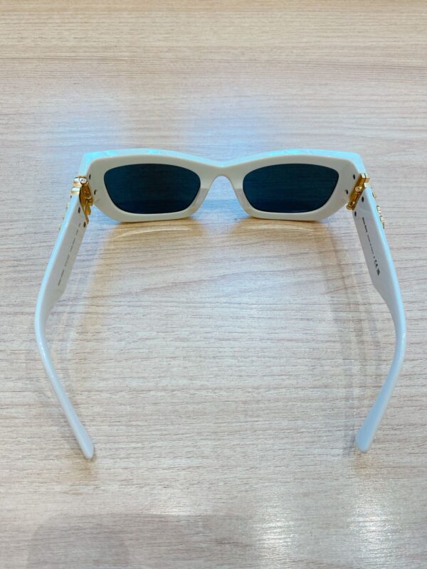 Óculos branco Miu Miu - Imagem 3
