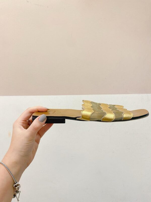 Rasteirinha dourado Mannolita 37 - Imagem 5