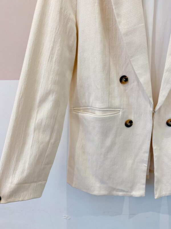 Blazer bege botões Ida 42 - Imagem 5