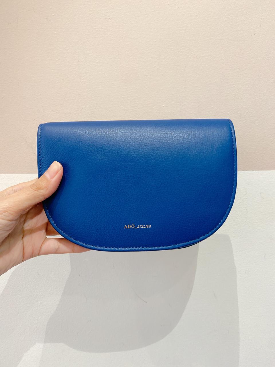 Bolsa azul couro Adô Atelier - Imagem 4