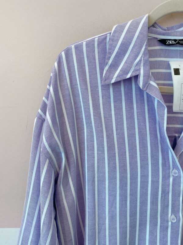 Camisa lilás listrada Zara P - Imagem 3