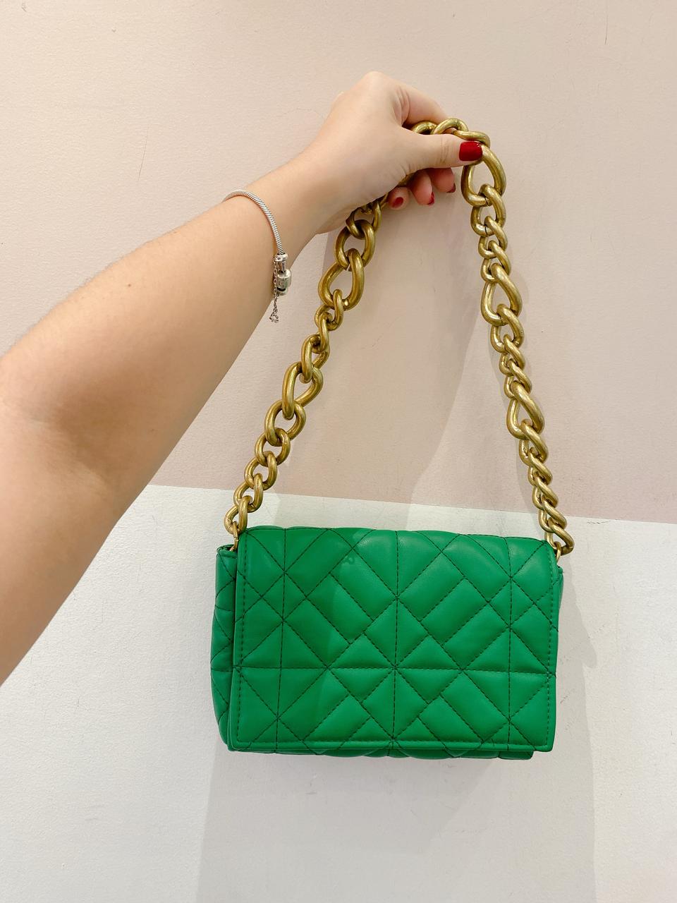 Bolsa verde matelassê Zara - Imagem 2