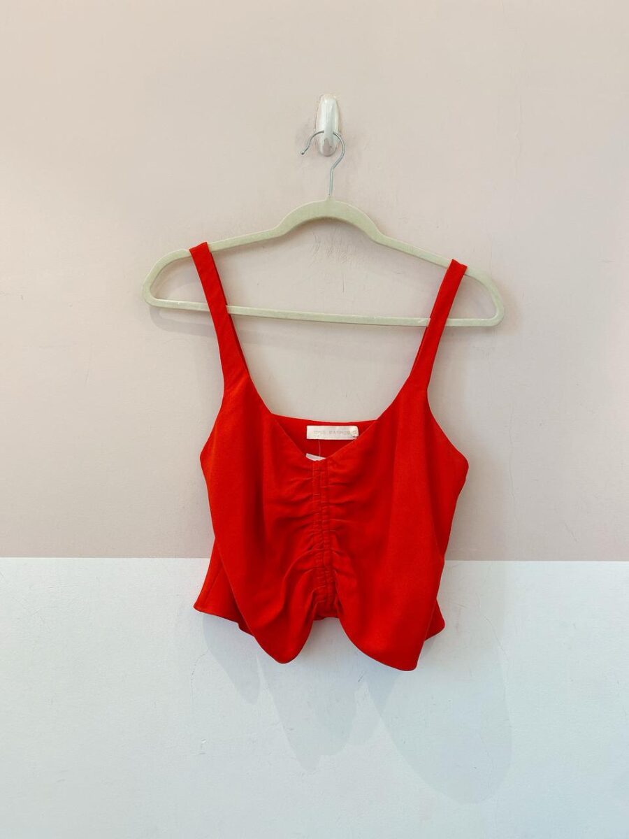 Top vermelho Cris Barros 38