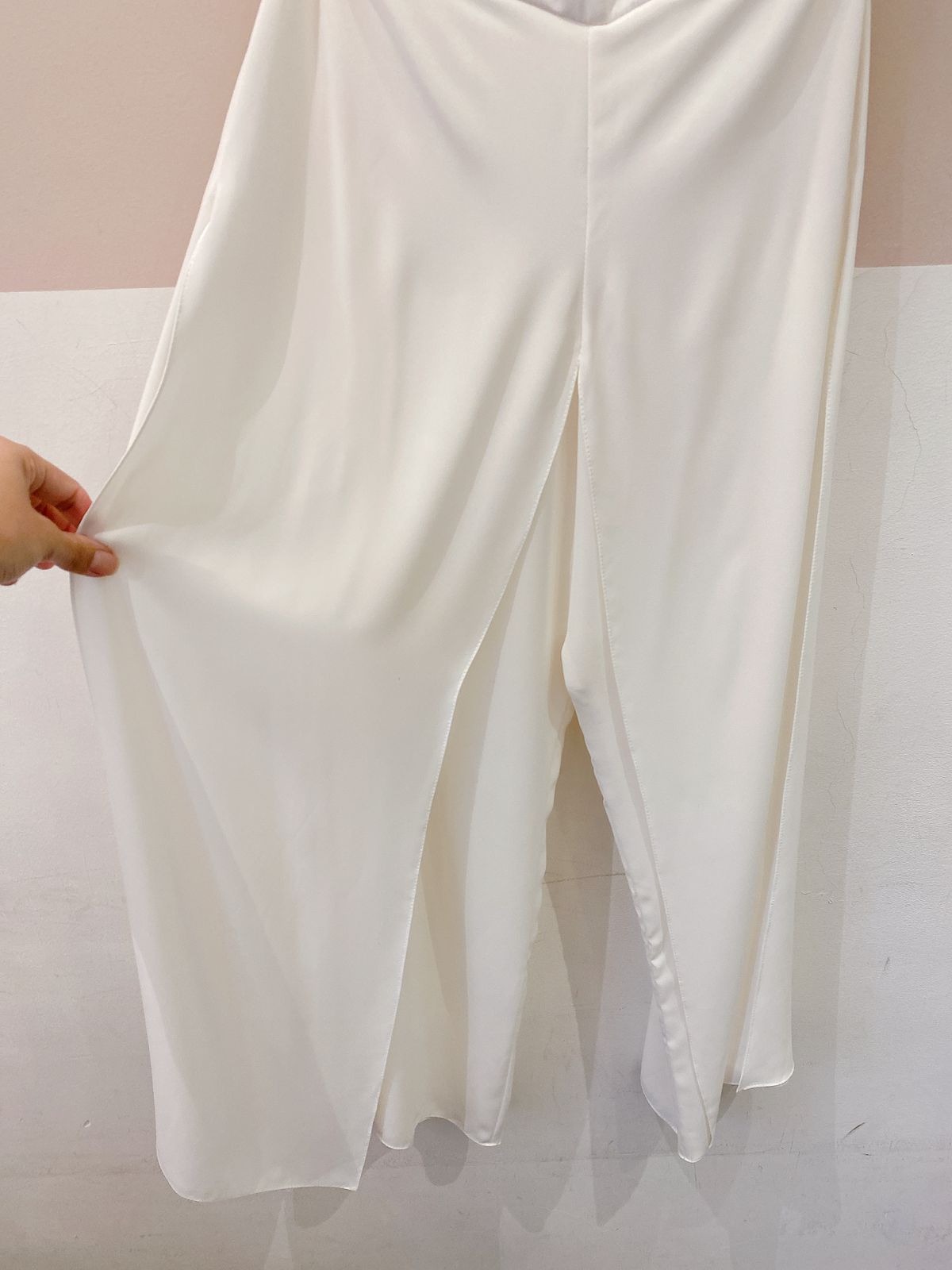 Conjunto branco fluído Candy Brown 40 - Imagem 3